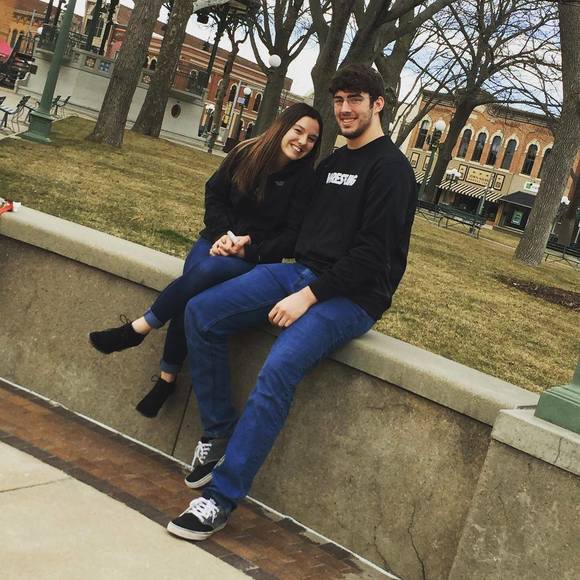 Meet your Posher, Devin - Picture 1 of 1